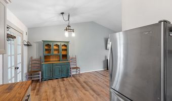 39 Georgetown Blvd, Barnegat, NJ 08005