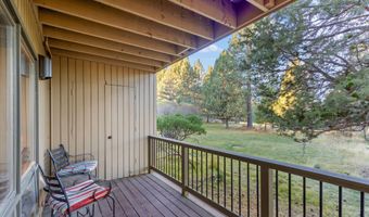 19717 SW Mount Bachelor Dr 144, Bend, OR 97702