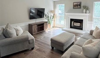 259 Jacob Ln, Ballwin, MO 63021