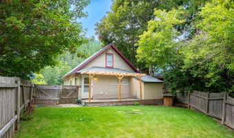7001 Oak St, Bonners Ferry, ID 83805