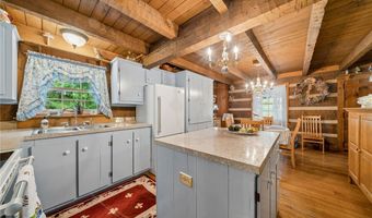 24 McCullough Hill Rd, Amity, PA 15311
