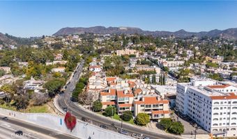 1900 Vine 214, Hollywood, CA 90068