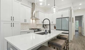 107 Pearl St, Woodstock, GA 30188