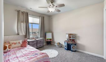 2714 NW 23rd St, Ankeny, IA 50023