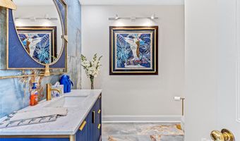 10 Beaverbrook Ct, Asheville, NC 28804