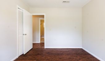 203 Magnolia Dr, Adel, GA 31620