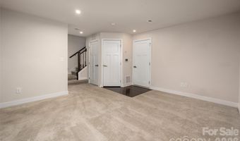2025 Birchside Dr, Charlotte, NC 28205