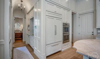 415 Westview Dr, Athens, GA 30606
