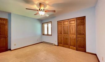 65 SPENCER VILLAGE Ct 14, Appleton, WI 54914