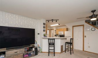 5221 Village Run Ave 1503, Des Moines, IA 50317