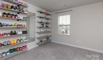 2116 Morgan Hills Dr, Albemarle, NC 28001