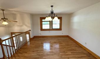 1200 Boxwood Ln, Apex, NC 27502