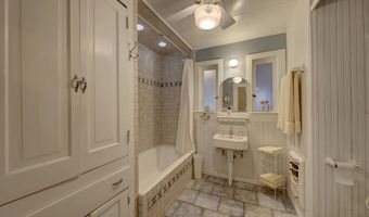 702 N 2nd St, Alpine, TX 79830