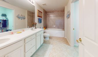 701 W Rand Rd 227, Arlington Heights, IL 60004