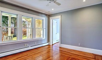 18 Orchard Ave, Barrington, RI 02806