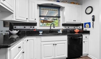 1735 W 120 N St, Angola, IN 46703