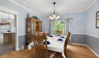 364 Orchard Woods Dr, North Kingstown, RI 02874