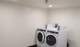 631 N 11TH St 1F, Philadelphia, PA 19123
