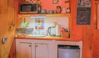 1312 Macintosh Hill Rd, Bethel, VT 05060