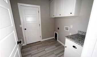 3200 Satinwood Ave, Bentonville, AR 72713