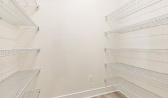 23669 GOLDEN EMBERS Sq #403, Ashburn, VA 20148