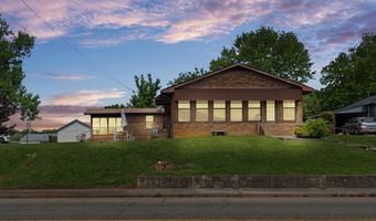 924 E Madison Ave, Athens, TN 37303