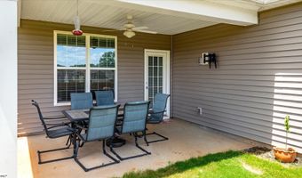 315 Valley Oak Dr, Belton, SC 29627