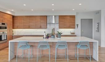 3097 Madison St 402, Carlsbad, CA 92008