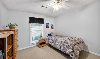 5459 Robie Dr, Macon, GA 31216