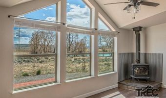 127 Little Rock Rd, Clark, WY 82435