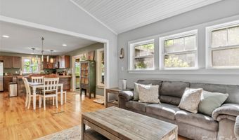 5 Fieldtop Ln, Arden, NC 28704