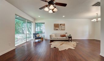 1829 N Oakhill Rd, Bethany, OK 73008