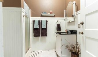 4974 Interlachen Dr NE, Alexandria, MN 56308