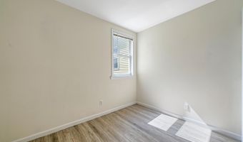 374 AVENUE C, Bayonne, NJ 07002