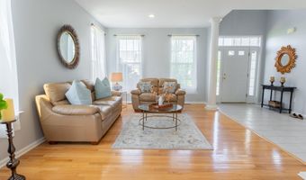 1962 Breakers Dr, Barnegat, NJ 08005