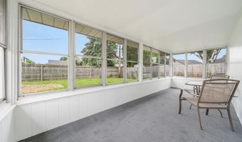 1500 E LINDBERGH St, Appleton, WI 54911
