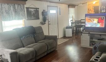 123 Sparrow Dr, Augusta, ME 04330