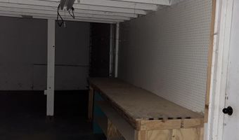 1242 E Superior St, Alma, MI 48801