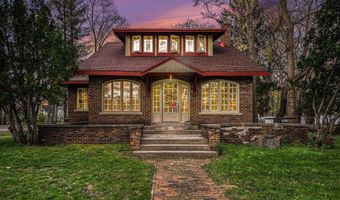 633 Marshall St, Allegan, MI 49010
