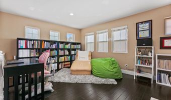 6590 Daylily Dr, Carlsbad, CA 92011