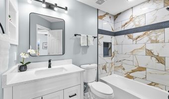 6208 LES DORSON Ln, Alexandria, VA 22315