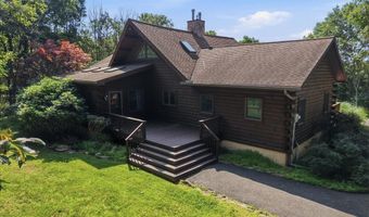 14 E Point Rd, Albrightsville, PA 18210