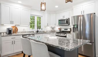 489 High St, Boscawen, NH 03303