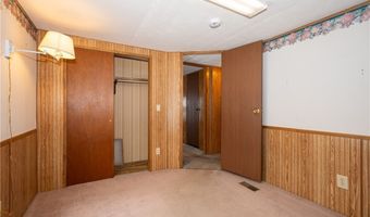 21 Golden Pond, Akron, NY 14001