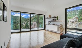 228 Lion Pt, Boulder, CO 80302