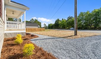 1002 Pee Dee Rd, Aberdeen, NC 28315