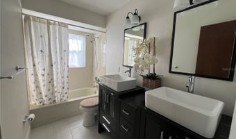 609 RODNEY Dr, Altamonte Springs, FL 32701