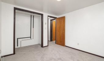 2005 LELAND Ave, Baltimore, MD 21220