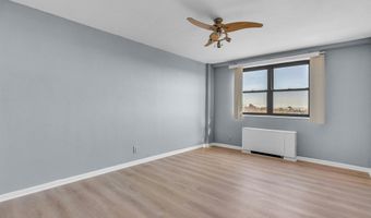 1225 KENNEDY Blvd 7J, Bayonne, NJ 07002