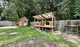 18 Starboard Ave, Barnegat, NJ 08005